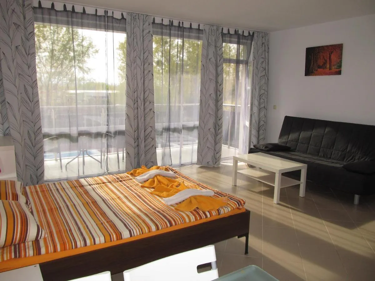Apartments And Studios In Cote D'Azure Sunny Beach
