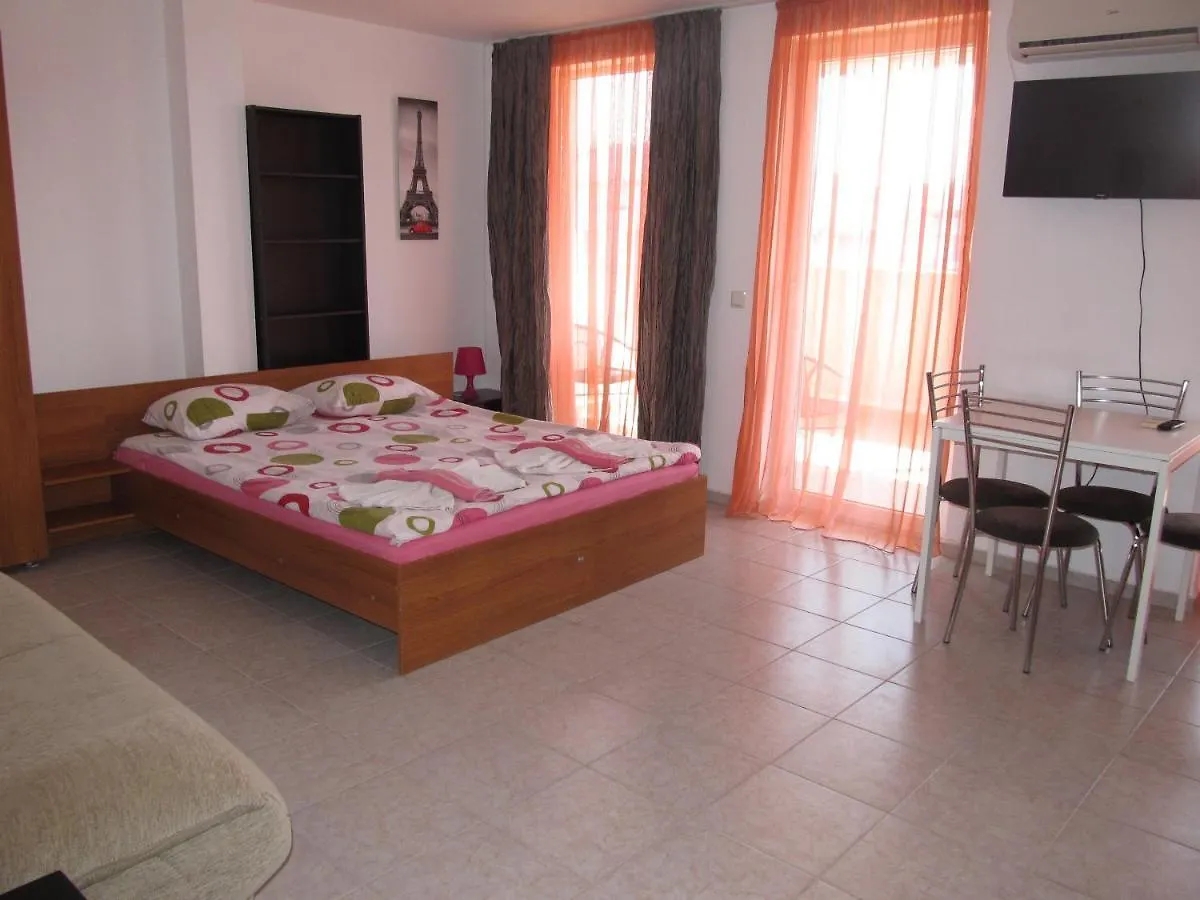 Apartments And Studios In Cote D'Azure Słoneczny Brzeg 0*,  Bułgaria