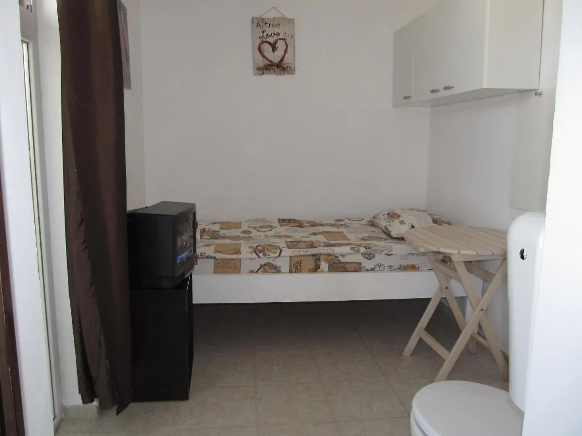 Apartments And Studios In Cote D'Azure Słoneczny Brzeg 0*,