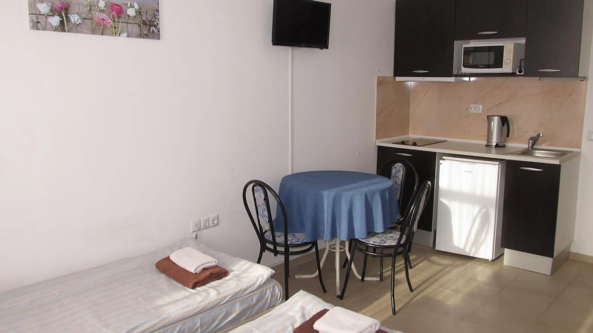 Apartments And Studios In Cote D'Azure Słoneczny Brzeg
